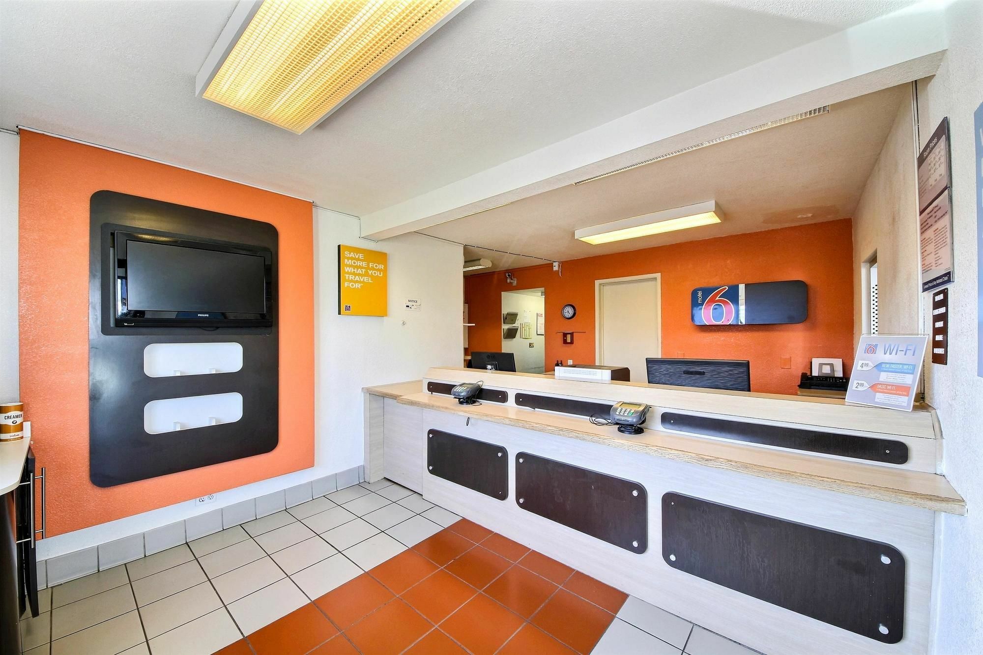 Motel 6-Laredo, Tx - South エクステリア 写真
